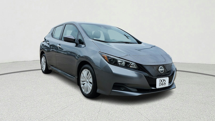 2024 Nissan Leaf SV Plus photo 3