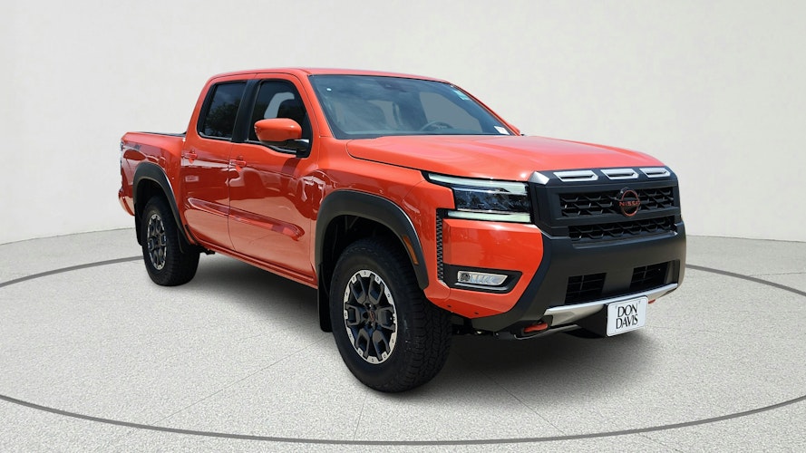 2025 Nissan Frontier PRO-4X photo 6