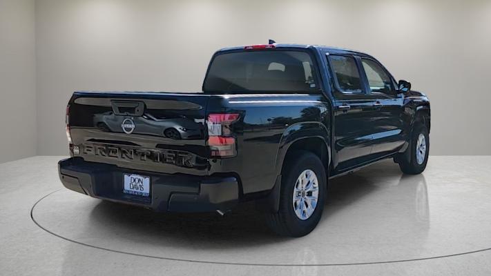 2026 Nissan Frontier Crew Cab S photo 4