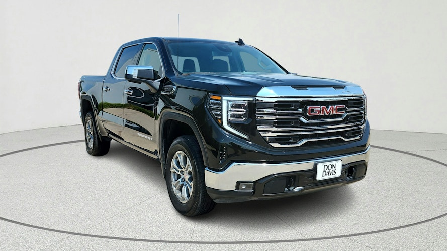 2023 Gmc Sierra 1500 SLT photo 2