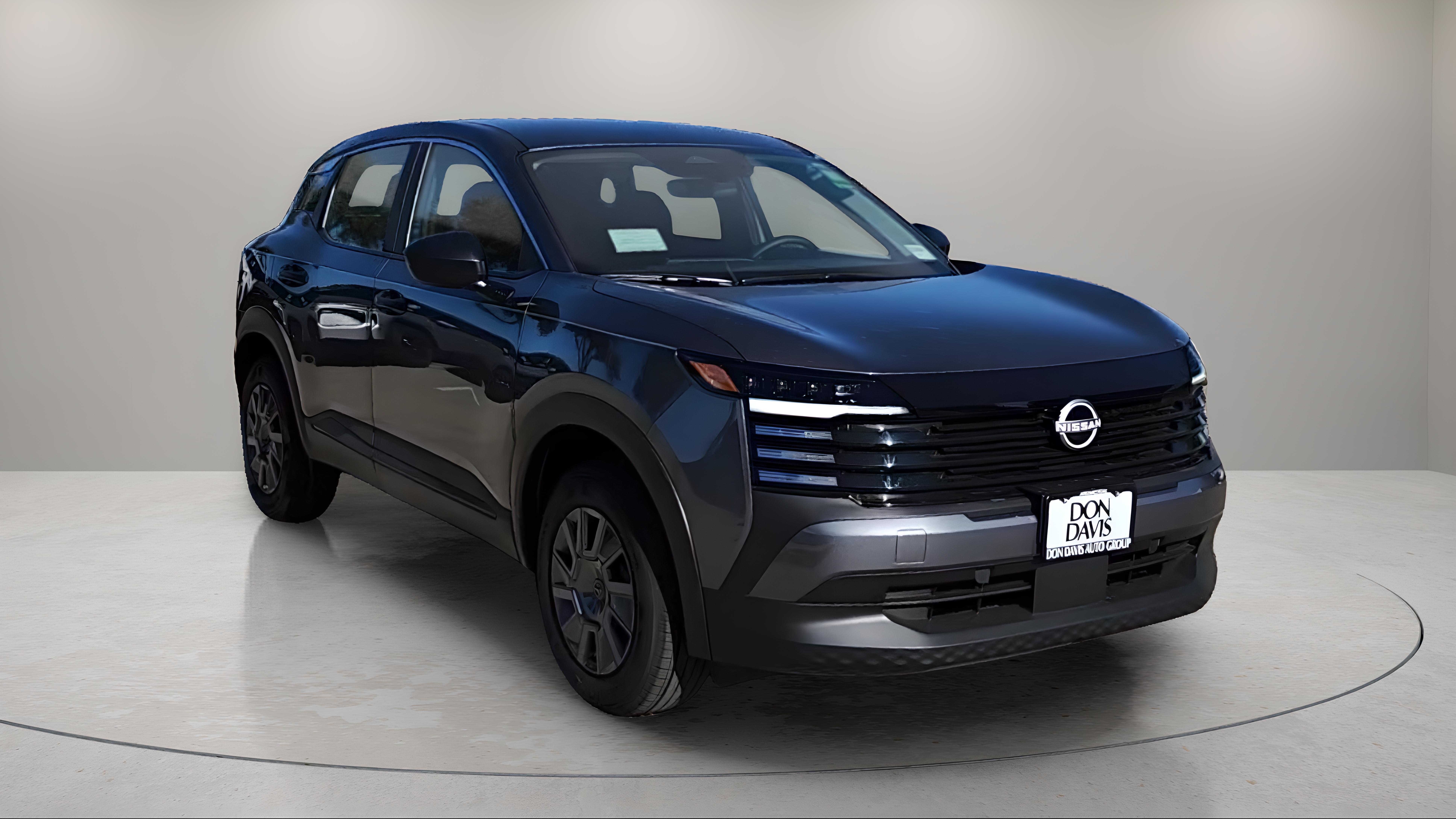 New Gun Metallic 2027 Nissan Kicks S for Sale in Dallas, TX