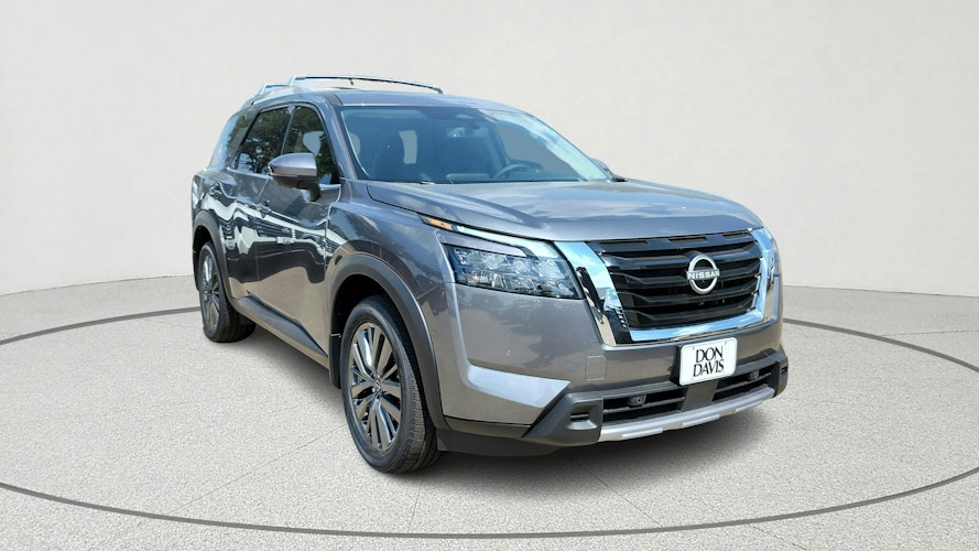 2025 Nissan Pathfinder Rock Creek photo 5