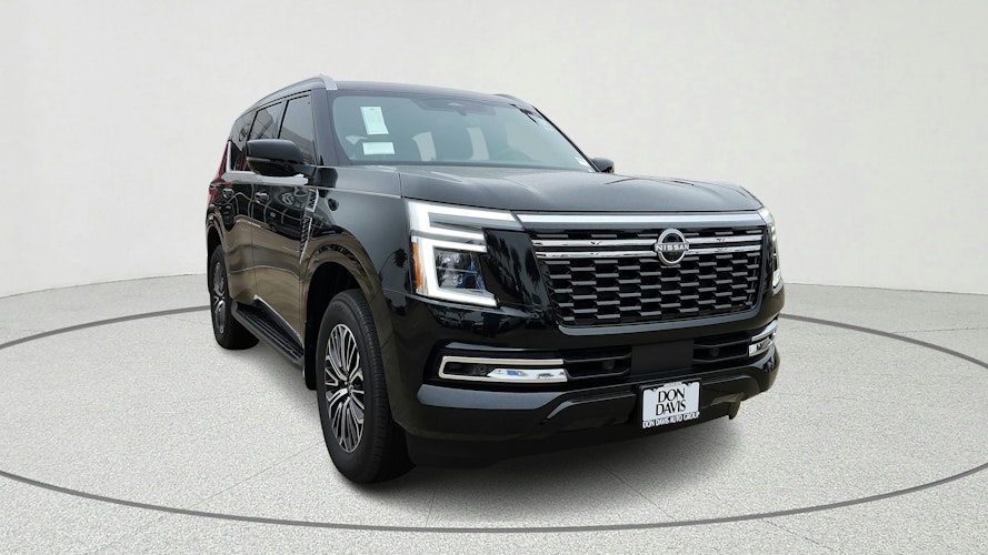 2025 Nissan Armada SL photo 8